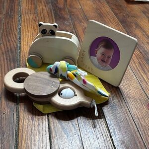 Lovevery Sensory Toy Kit